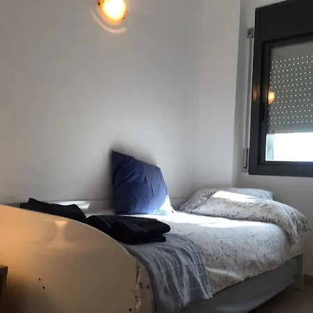 New & Sunny Apartamento