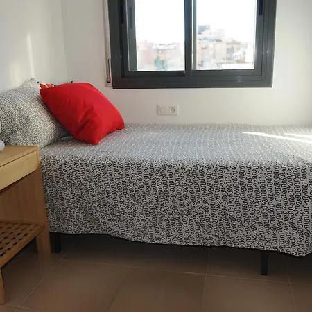 Apartment New & Sunny