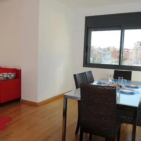 Apartment New & Sunny